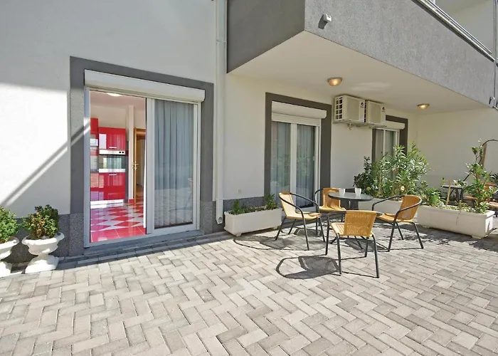 One-bedroom In Apartment Makarska