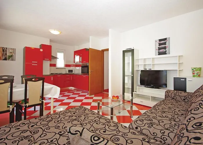 One-bedroom In Apartment *